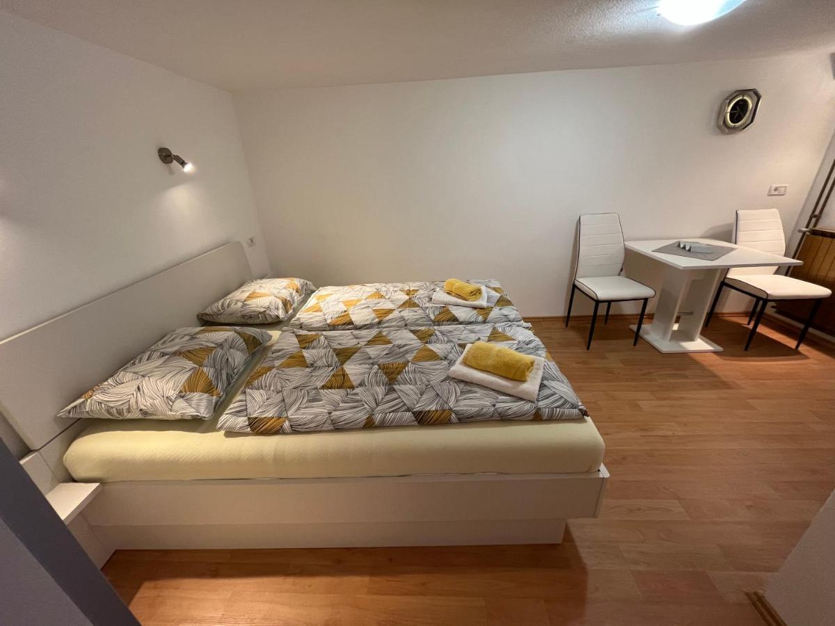 Apartmaji In Sobe Cuder Soča Eksteriør bilde