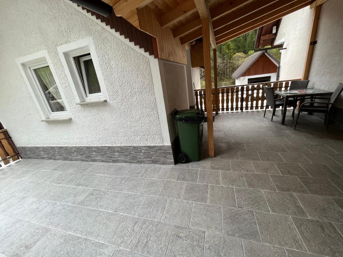 Apartmaji In Sobe Cuder Soča Eksteriør bilde