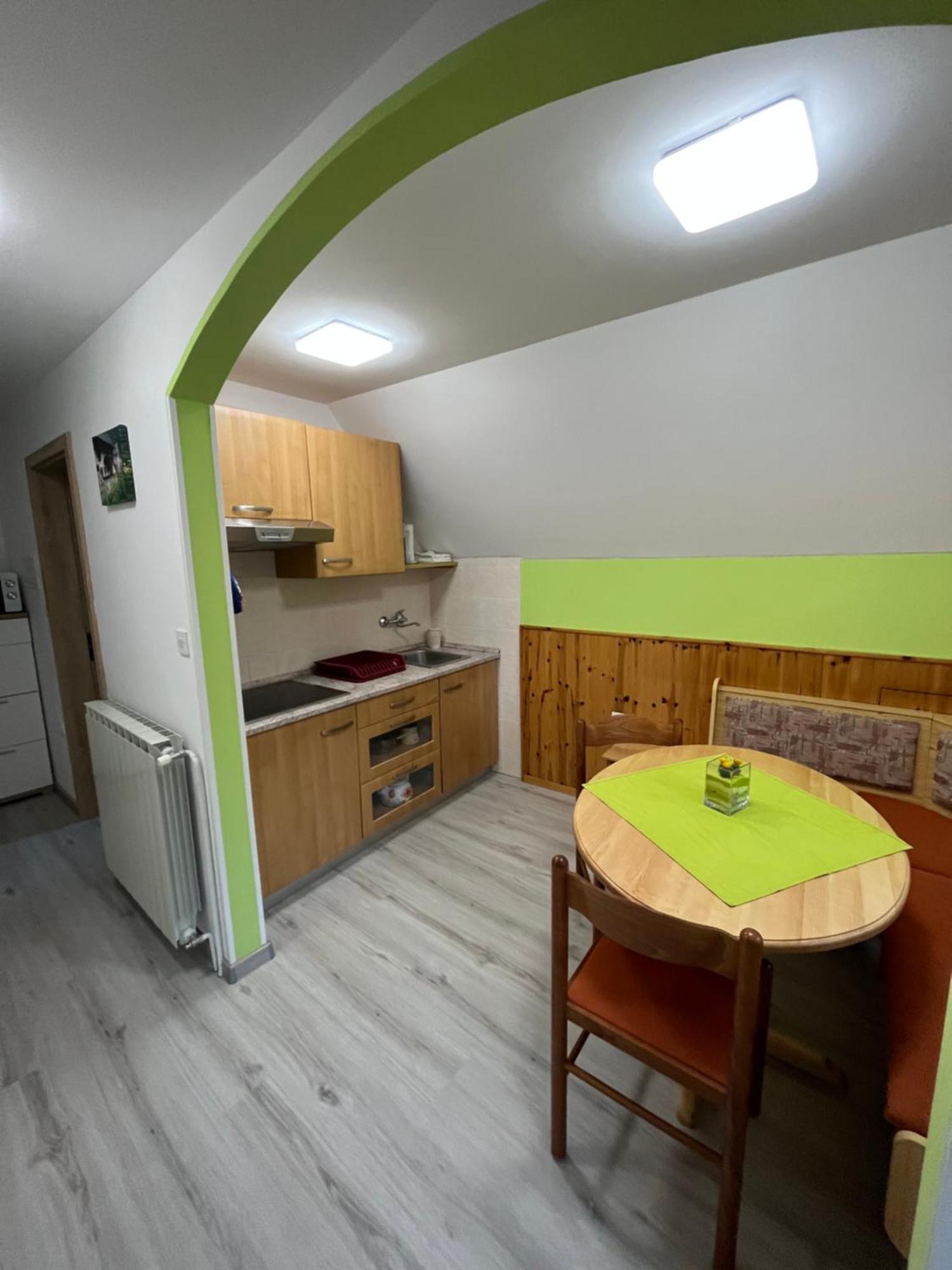 Apartmaji In Sobe Cuder Soča Rom bilde